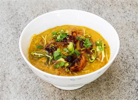  Haleem: Un plat réconfortant aux saveurs épicées et crémeuses!